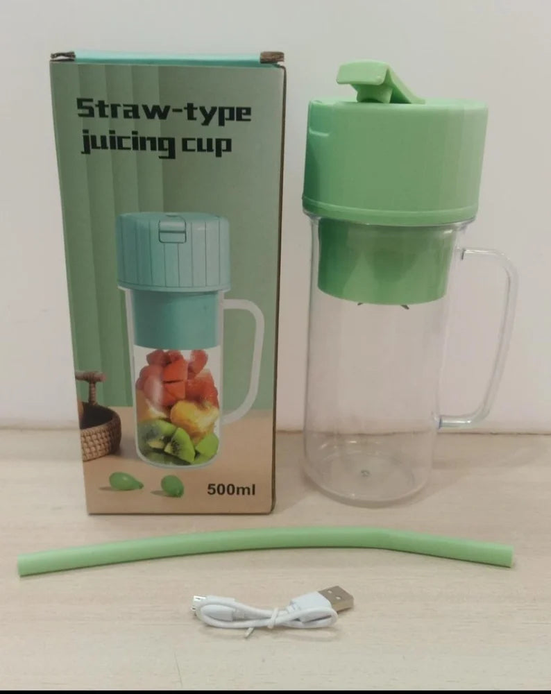 Straw type juicing cup